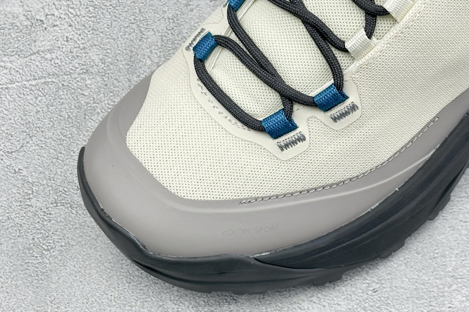 M版可隆KOLON SPORT MA APPROACH VENTI 户外V底止滑 防滑徒步鞋 货号：LUFH6MN012