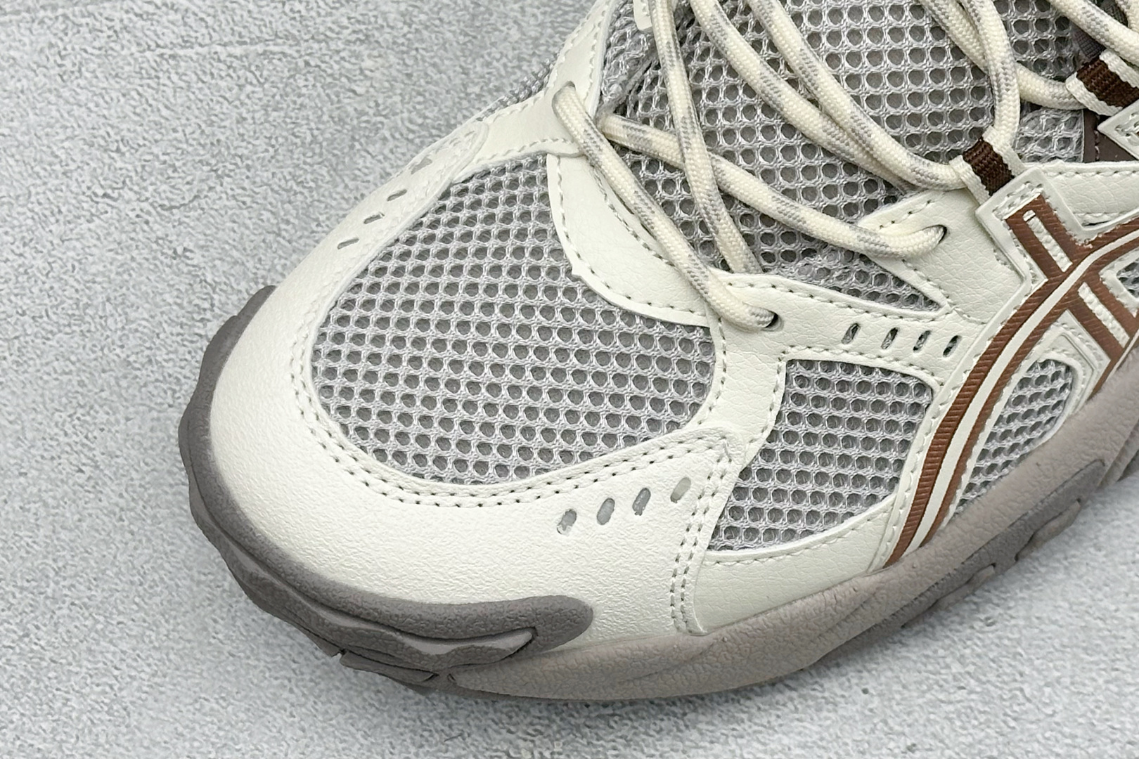 YD版Asics Gel-NANDI NR 亚瑟士运动休闲透气专业跑鞋 采用工程弹性双层再生针织密度鞋面材质 后跟3D可