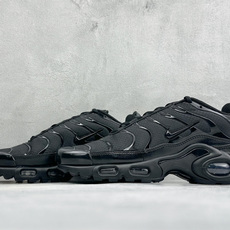 Nike Air Max Plus TN气垫运动跑鞋 TK纯原生产线出品 真正的用心研发 一点一点抠出来的 品质品控细节 Nike Air Max Plus TN气垫运动跑鞋 TK纯原生产线出品 真正的用心研发 一点一点抠出来的 品质品控细节