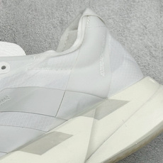 Adidas Adizero Adios 4 M 阿迪透气轻盈低帮跑步鞋 货号:JR6366 尺码:36 36.5 37 Adidas Adizero Adios 4 M 阿迪透气轻盈低帮跑步鞋 货号:JR6366 尺码:36 36.5 37