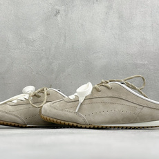 Alo Sunset Sneaker 徳训生活休闲鞋 半拖 货号:A1004U-GREY 尺码:36 36.5 37 3 Alo Sunset Sneaker 徳训生活休闲鞋 半拖 货号:A1004U-GREY 尺码:36 36.5 37 3