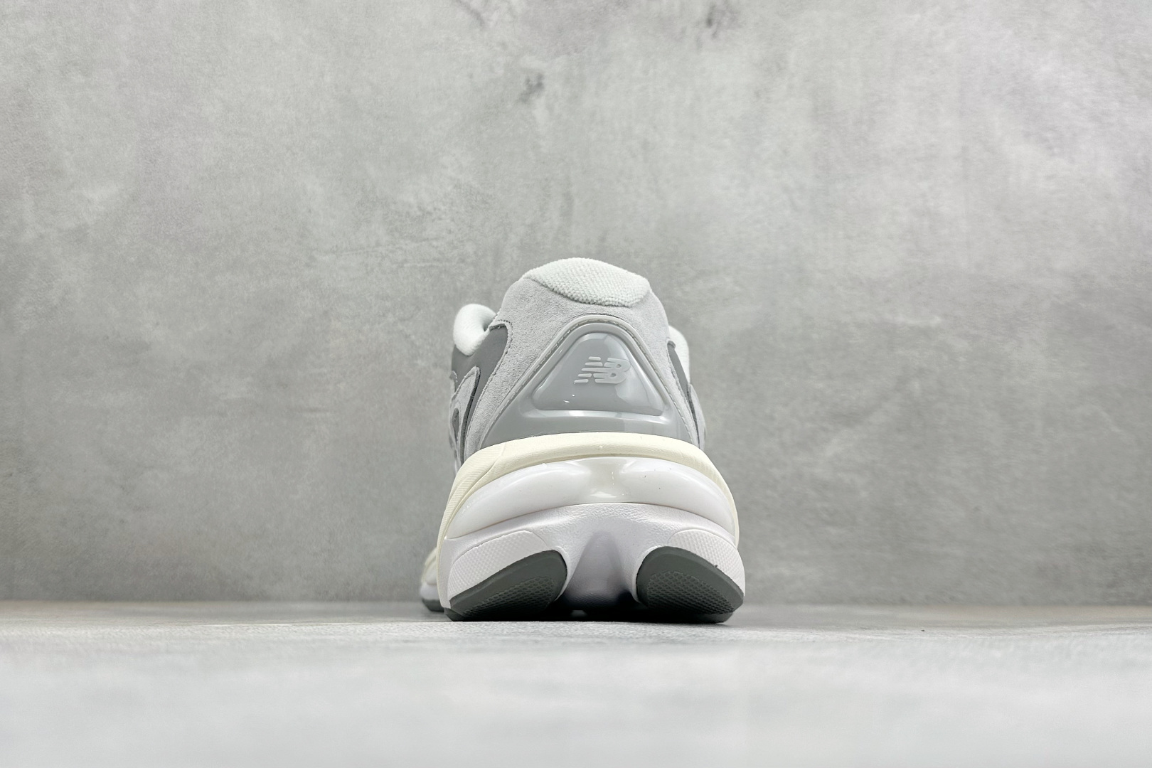 TG版New Balance 983系列 新百伦 复古休闲运动慢跑鞋 货号: U9837RY Size: 36 37 3