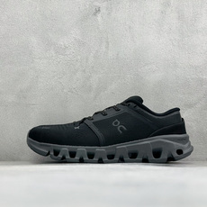 CX版On昂跑 Cloud X 5系列低帮轻量舒适多功能休闲运动跑鞋 采用工程飞织网布组合再生聚酯纤维鞋面材质搭载独家隐 CX版On昂跑 Cloud X 5系列低帮轻量舒适多功能休闲运动跑鞋 采用工程飞织网布组合再生聚酯纤维鞋面材质搭载独家隐