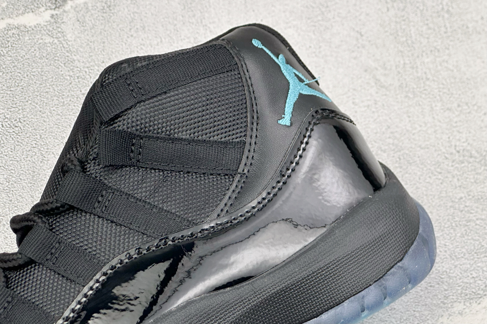 福利特价 Air Jordan AJ11 Retro 高帮篮球鞋 原楦原档案数据开模打造 原厂中底拉帮钢印 原厂漆皮 防