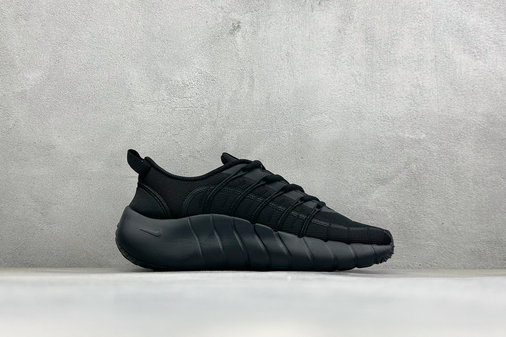 Y版Nk Free Run 5.0赤足低帮休闲跑步鞋 从跑步到训练再到日常生活 它采用透气的针织鞋面 将您喜爱的灵活性与 Y版Nk Free Run 5.0赤足低帮休闲跑步鞋 从跑步到训练再到日常生活 它采用透气的针织鞋面 将您喜爱的灵活性与