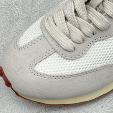 VEJA ESPLAR 休闲轻便耐磨经典跑步鞋 不撞款的运动鞋👟|法国小众品牌Veja,增高于有形,Veja小白鞋妥妥的 VEJA ESPLAR 休闲轻便耐磨经典跑步鞋 不撞款的运动鞋👟|法国小众品牌Veja,增高于有形,Veja小白鞋妥妥的