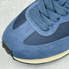 VEJA ESPLAR 休闲轻便耐磨经典跑步鞋 不撞款的运动鞋👟|法国小众品牌Veja,增高于有形,Veja小白鞋妥妥的 VEJA ESPLAR 休闲轻便耐磨经典跑步鞋 不撞款的运动鞋👟|法国小众品牌Veja,增高于有形,Veja小白鞋妥妥的