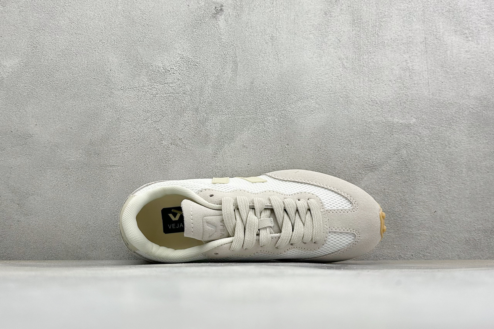 VEJA ESPLAR 休闲轻便耐磨经典跑步鞋 不撞款的运动鞋👟｜法国小众品牌Veja，增高于有形，Veja小白鞋妥妥的