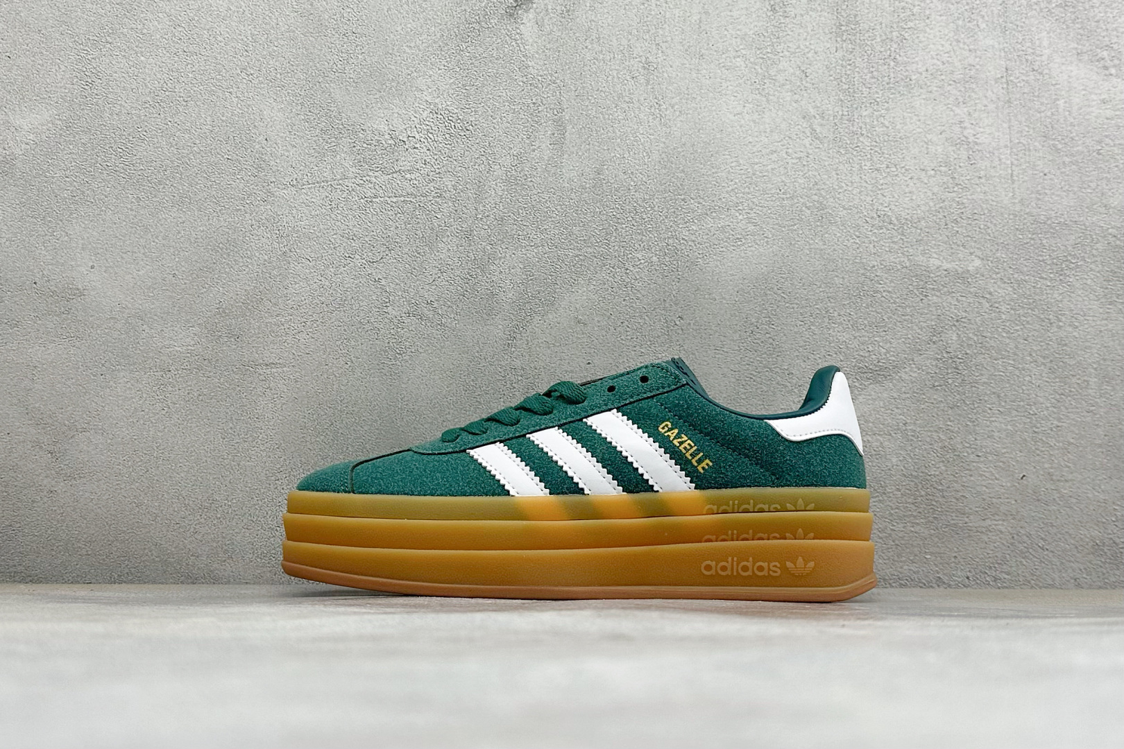 福利特价 Adidas Originals Gazelle Bold 三叶草厚底休闲防滑耐磨低帮板鞋 #原厂原数据版型 福利特价 Adidas Originals Gazelle Bold 三叶草厚底休闲防滑耐磨低帮板鞋 #原厂原数据版型