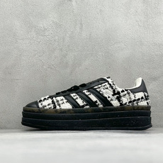 福利特价 Adidas Originals Gazelle Bold 三叶草厚底休闲防滑耐磨低帮板鞋 #原厂原数据版型 福利特价 Adidas Originals Gazelle Bold 三叶草厚底休闲防滑耐磨低帮板鞋 #原厂原数据版型