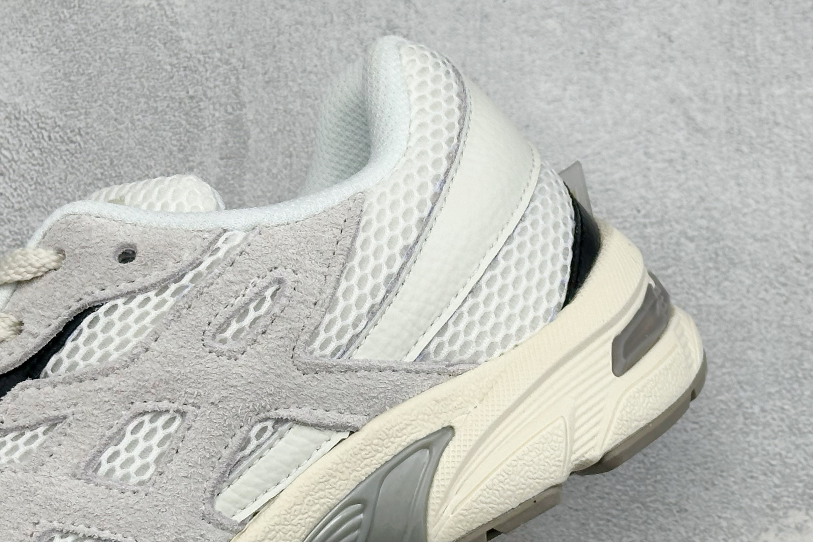 福利特价 YD版ASICS GEL-1130 亚瑟士复古减震透气运动休闲跑鞋 货号: 1201A982-200 