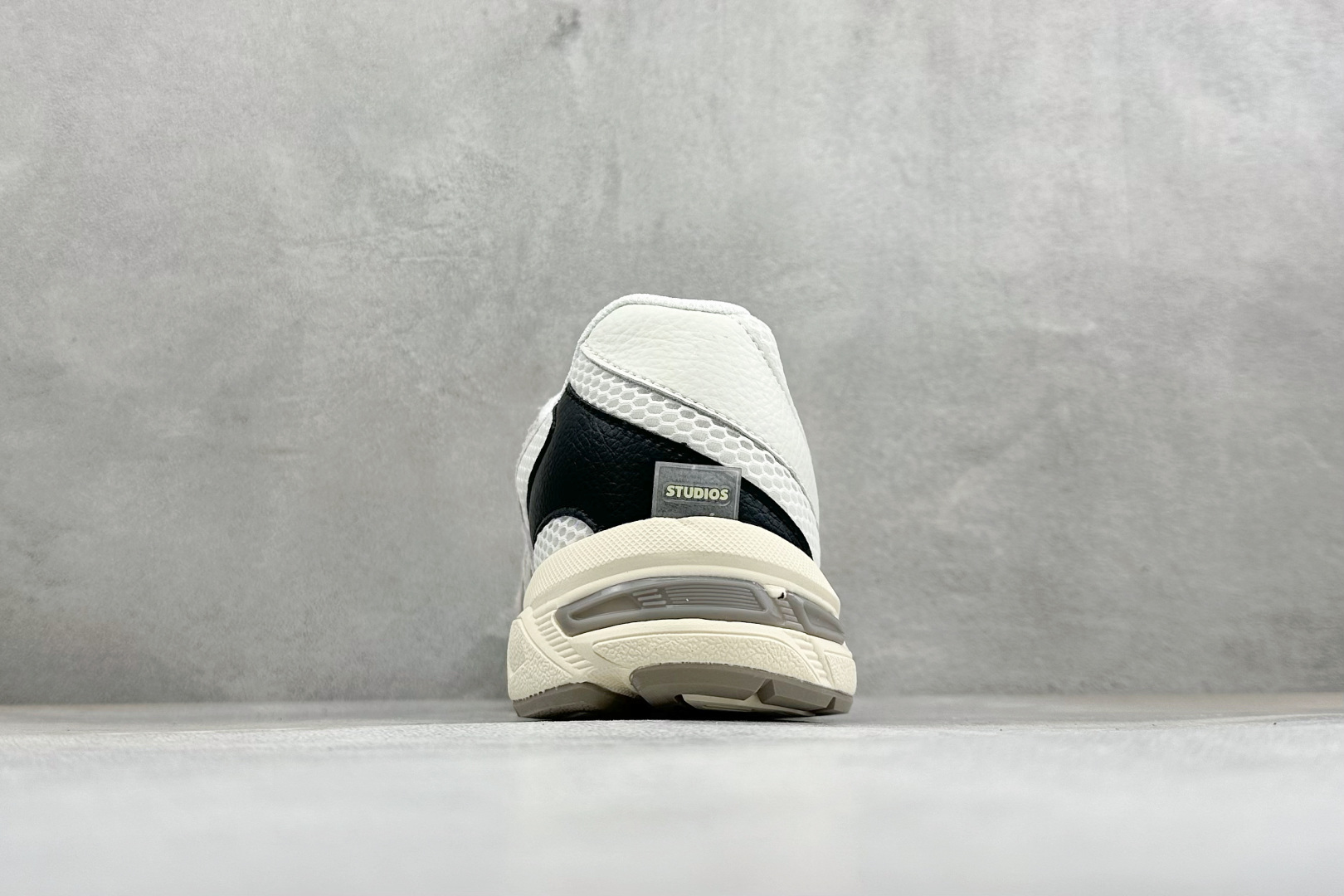 福利特价 YD版ASICS GEL-1130 亚瑟士复古减震透气运动休闲跑鞋 货号: 1201A982-200 