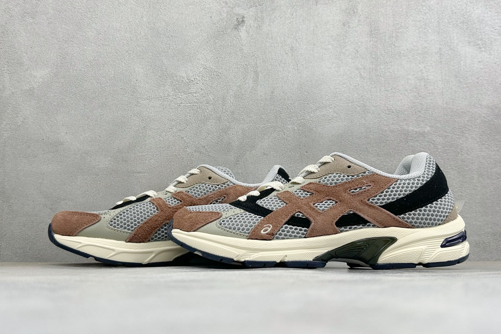 福利特价 YD版ASICS GEL-1130 亚瑟士复古减震透气运动休闲跑鞋 货号: 1201A487-020 