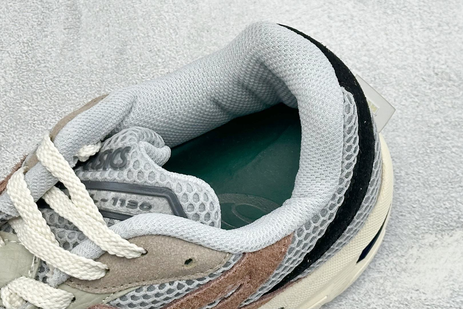 福利特价 YD版ASICS GEL-1130 亚瑟士复古减震透气运动休闲跑鞋 货号: 1201A487-020 