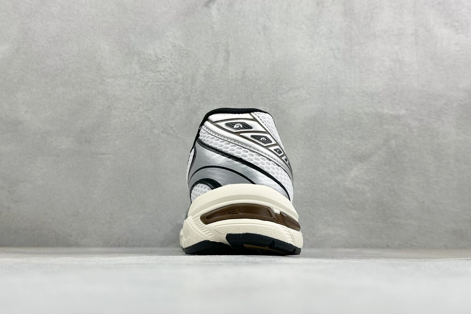 福利特价 YD版ASICS GEL-1130 亚瑟士复古减震透气运动休闲跑鞋 货号: 1201A256-113 