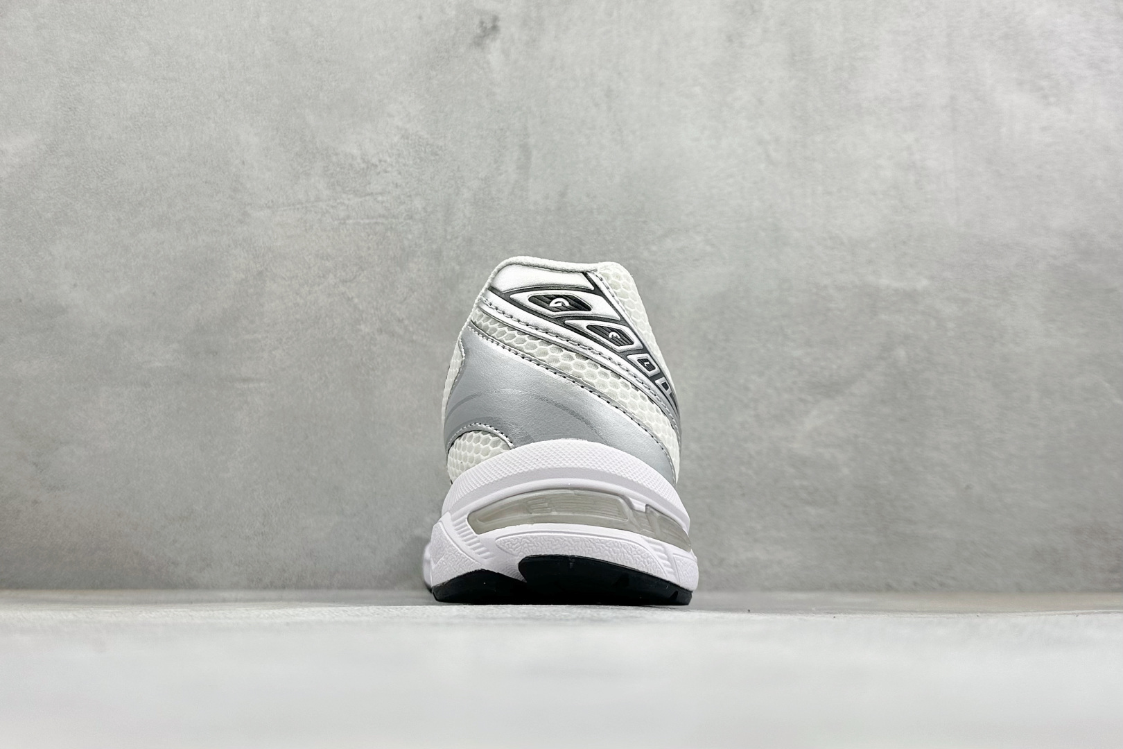 福利特价 YD版ASICS GEL-1130 亚瑟士复古减震透气运动休闲跑鞋 货号: 1201B020-100 