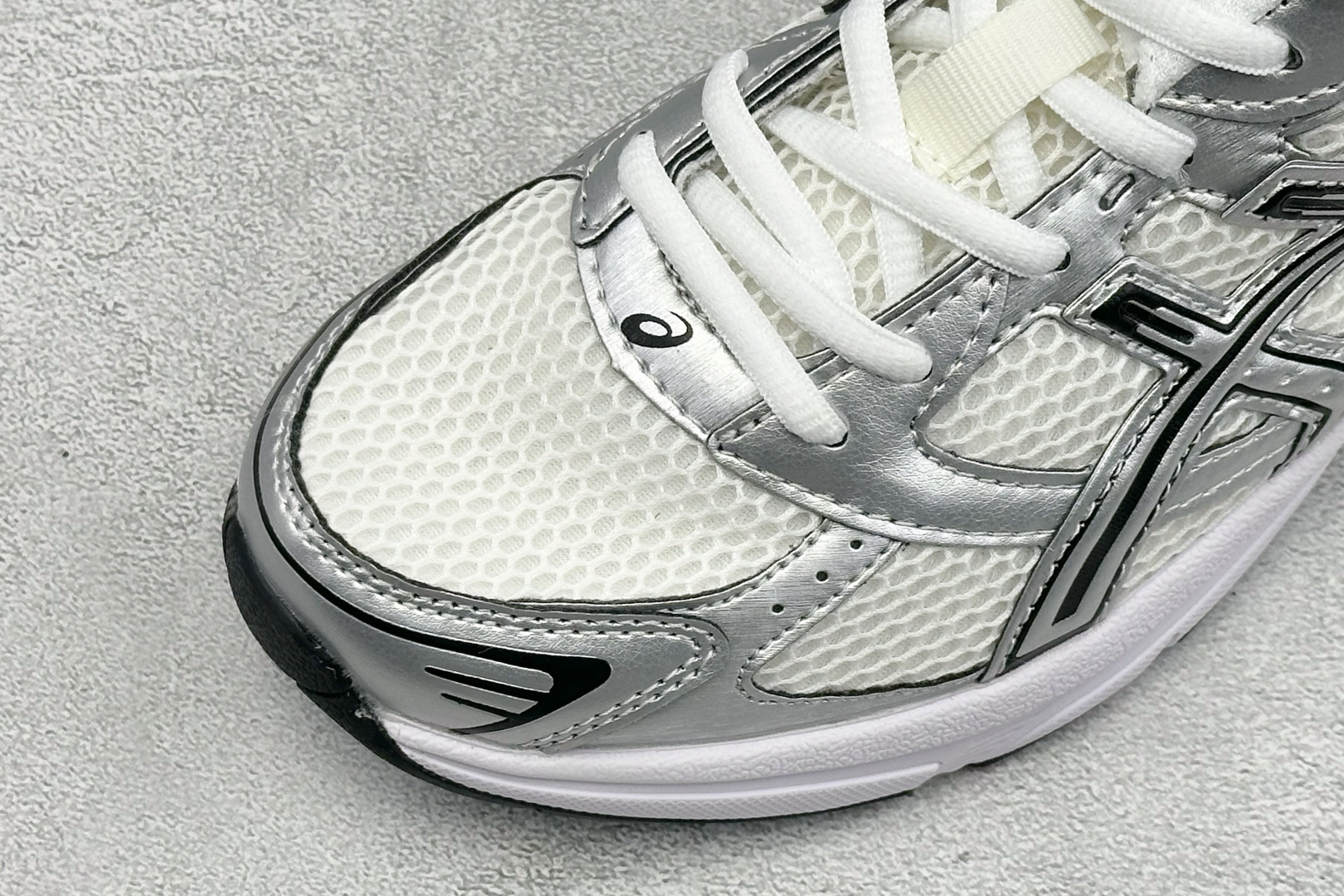 福利特价 YD版ASICS GEL-1130 亚瑟士复古减震透气运动休闲跑鞋 货号: 1201B020-100 