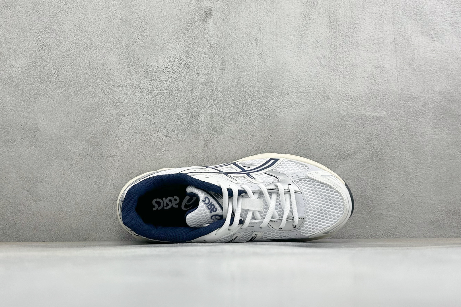 福利特价 YD版ASICS GEL-1130 亚瑟士复古减震透气运动休闲跑鞋 货号: 1201A256-106 
