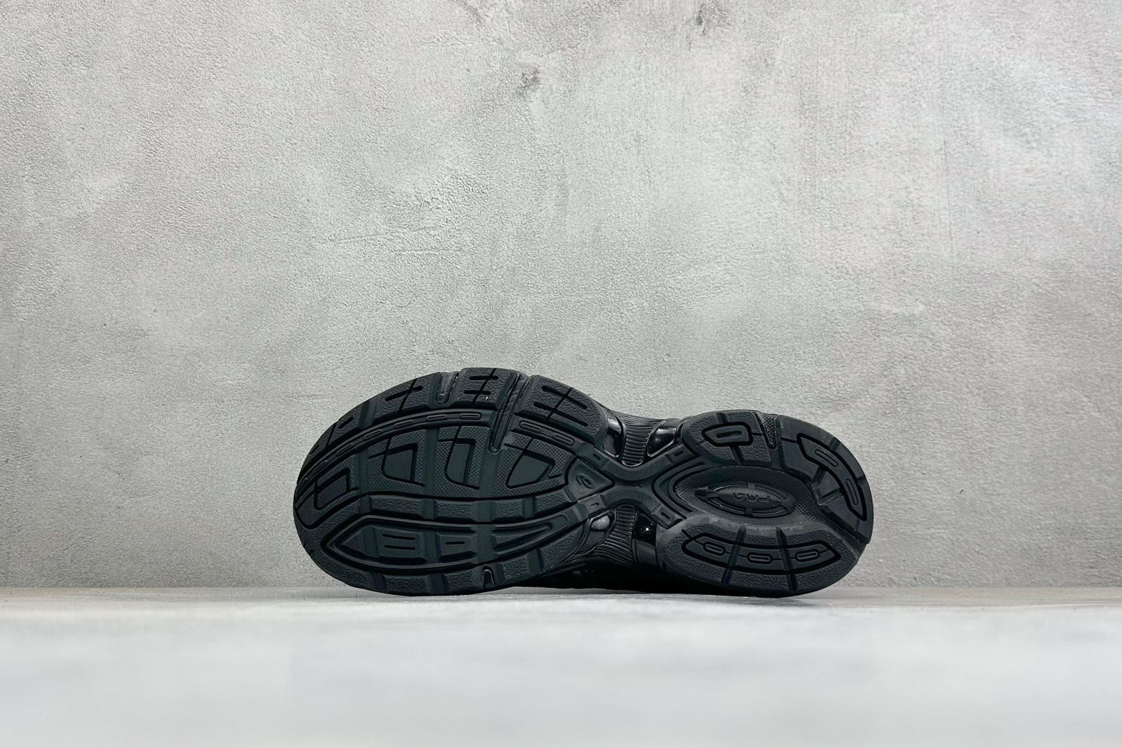 福利特价 YD版ASICS GEL-1130 亚瑟士复古减震透气运动休闲跑鞋 货号: 1201A256-002 