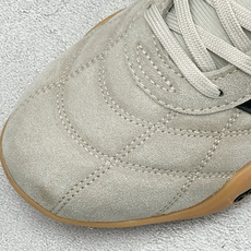 DZ版Adidas Adipista Trainers 防滑耐磨休闲鞋 货号 :HQ9164 尺码:36 36.5 37 DZ版Adidas Adipista Trainers 防滑耐磨休闲鞋 货号 :HQ9164 尺码:36 36.5 37