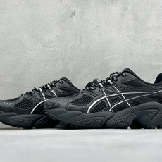 YD版Asics Gel-NANDI NR 亚瑟士运动休闲透气专业跑鞋 采用工程弹性双层再生针织密度鞋面材质 后跟3D可 YD版Asics Gel-NANDI NR 亚瑟士运动休闲透气专业跑鞋 采用工程弹性双层再生针织密度鞋面材质 后跟3D可