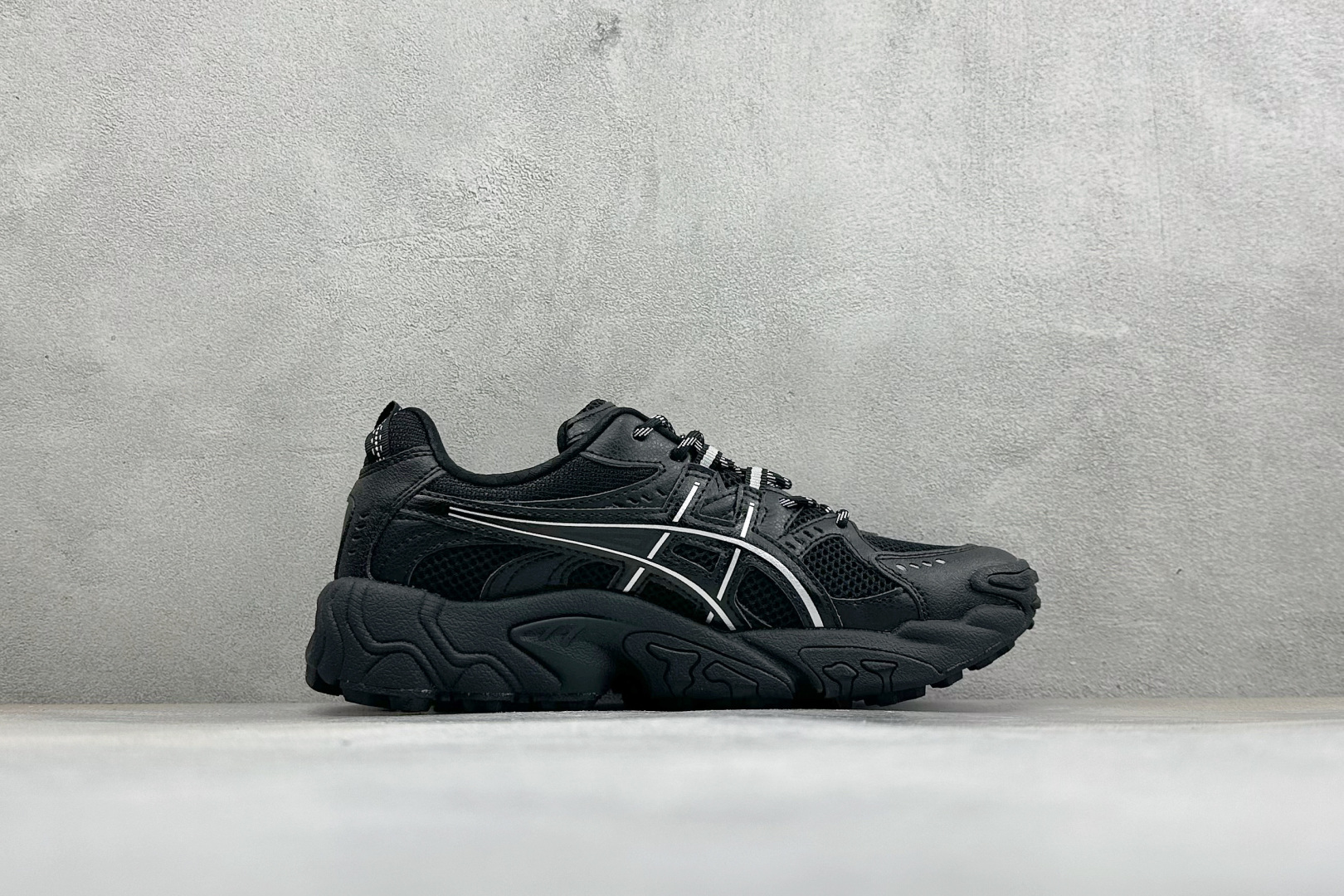 YD版Asics Gel-NANDI NR 亚瑟士运动休闲透气专业跑鞋 采用工程弹性双层再生针织密度鞋面材质 后跟3D可 YD版Asics Gel-NANDI NR 亚瑟士运动休闲透气专业跑鞋 采用工程弹性双层再生针织密度鞋面材质 后跟3D可