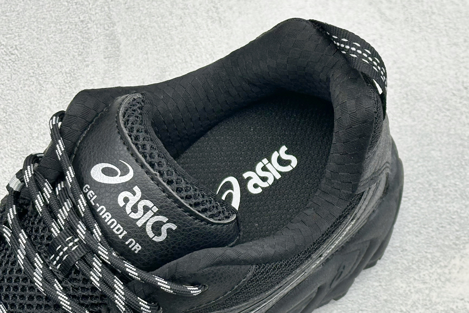 YD版Asics Gel-NANDI NR 亚瑟士运动休闲透气专业跑鞋 采用工程弹性双层再生针织密度鞋面材质 后跟3D可 YD版Asics Gel-NANDI NR 亚瑟士运动休闲透气专业跑鞋 采用工程弹性双层再生针织密度鞋面材质 后跟3D可