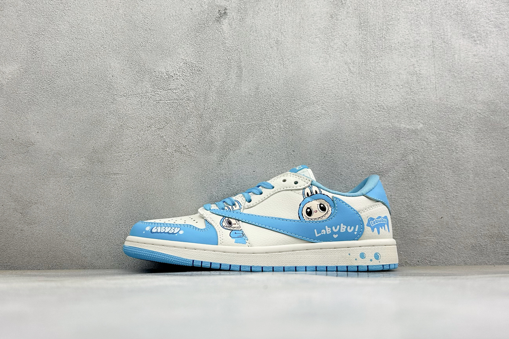 福利特价 Air Jordan 1 Low AJ1 乔1 联名 高端定制 倒钩低帮复古篮球鞋 #定制皮料 原厂3D打印 福利特价 Air Jordan 1 Low AJ1 乔1 联名 高端定制 倒钩低帮复古篮球鞋 #定制皮料 原厂3D打印