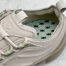 Ecco爱步 Biom C-Trail 健步C 舒适时尚 简约时尚 减震防滑 低帮休闲鞋 戈尔防水薄膜内衬提供强大的透气 Ecco爱步 Biom C-Trail 健步C 舒适时尚 简约时尚 减震防滑 低帮休闲鞋 戈尔防水薄膜内衬提供强大的透气