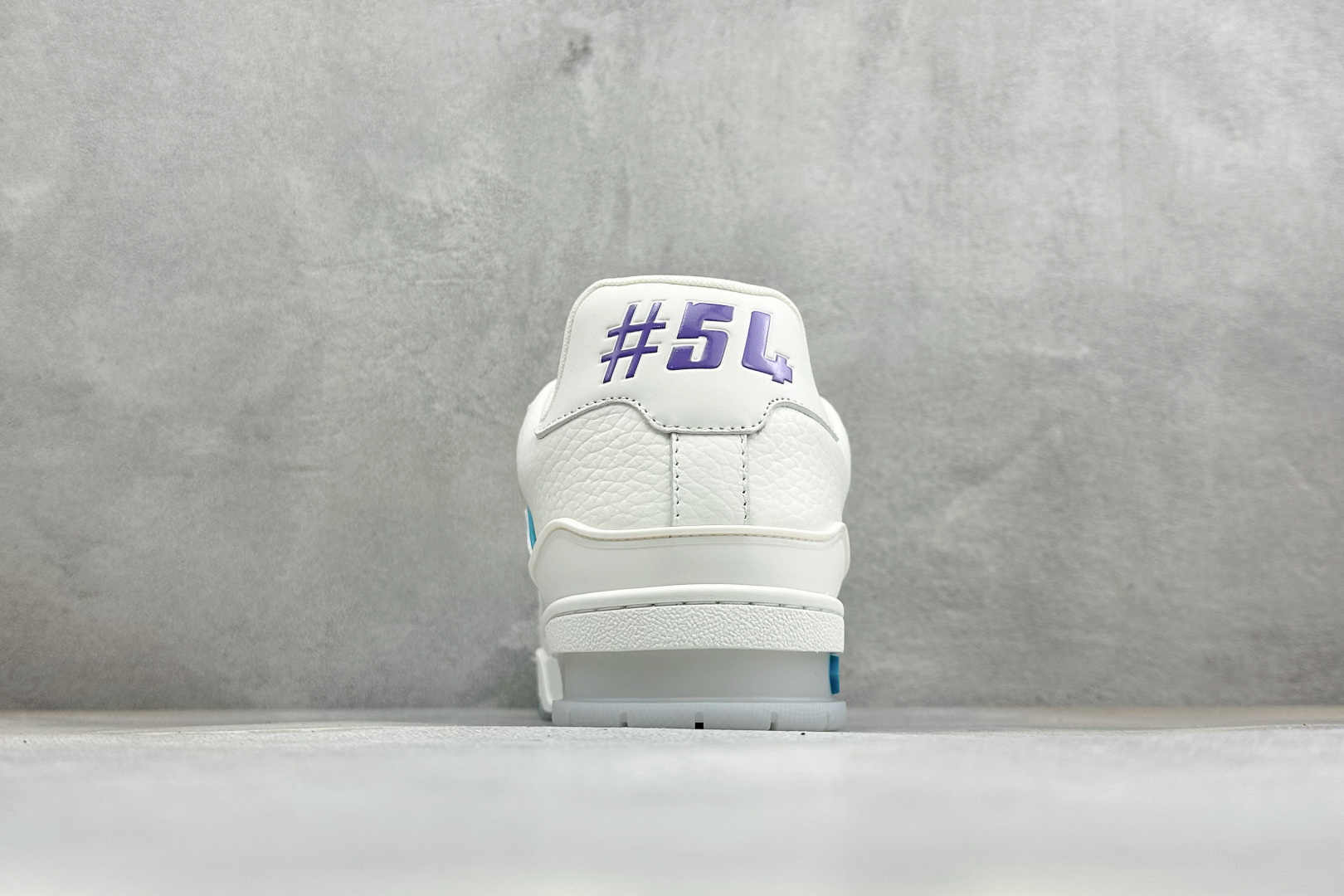 Louis Vuitton 路易威登 LV Trainer 低帮休闲板鞋 全新版本 原版购入 历时两个月调试开发打造 Z Louis Vuitton 路易威登 LV Trainer 低帮休闲板鞋 全新版本 原版购入 历时两个月调试开发打造 Z