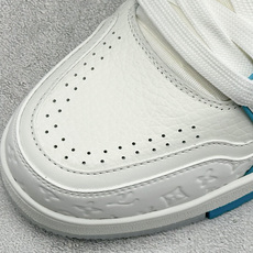 Louis Vuitton 路易威登 LV Trainer 低帮休闲板鞋 全新版本 原版购入 历时两个月调试开发打造 Z Louis Vuitton 路易威登 LV Trainer 低帮休闲板鞋 全新版本 原版购入 历时两个月调试开发打造 Z