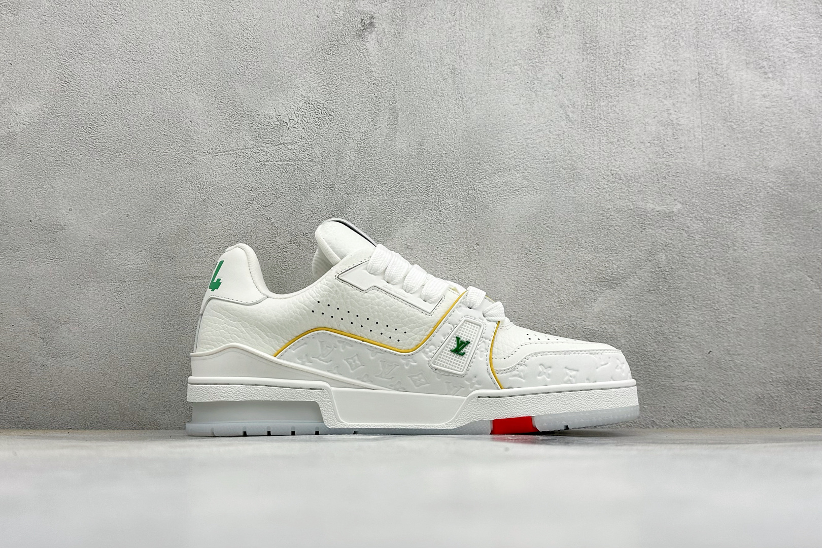 Louis Vuitton 路易威登 LV Trainer 低帮休闲板鞋 全新版本 原版购入 历时两个月调试开发打造 Z Louis Vuitton 路易威登 LV Trainer 低帮休闲板鞋 全新版本 原版购入 历时两个月调试开发打造 Z