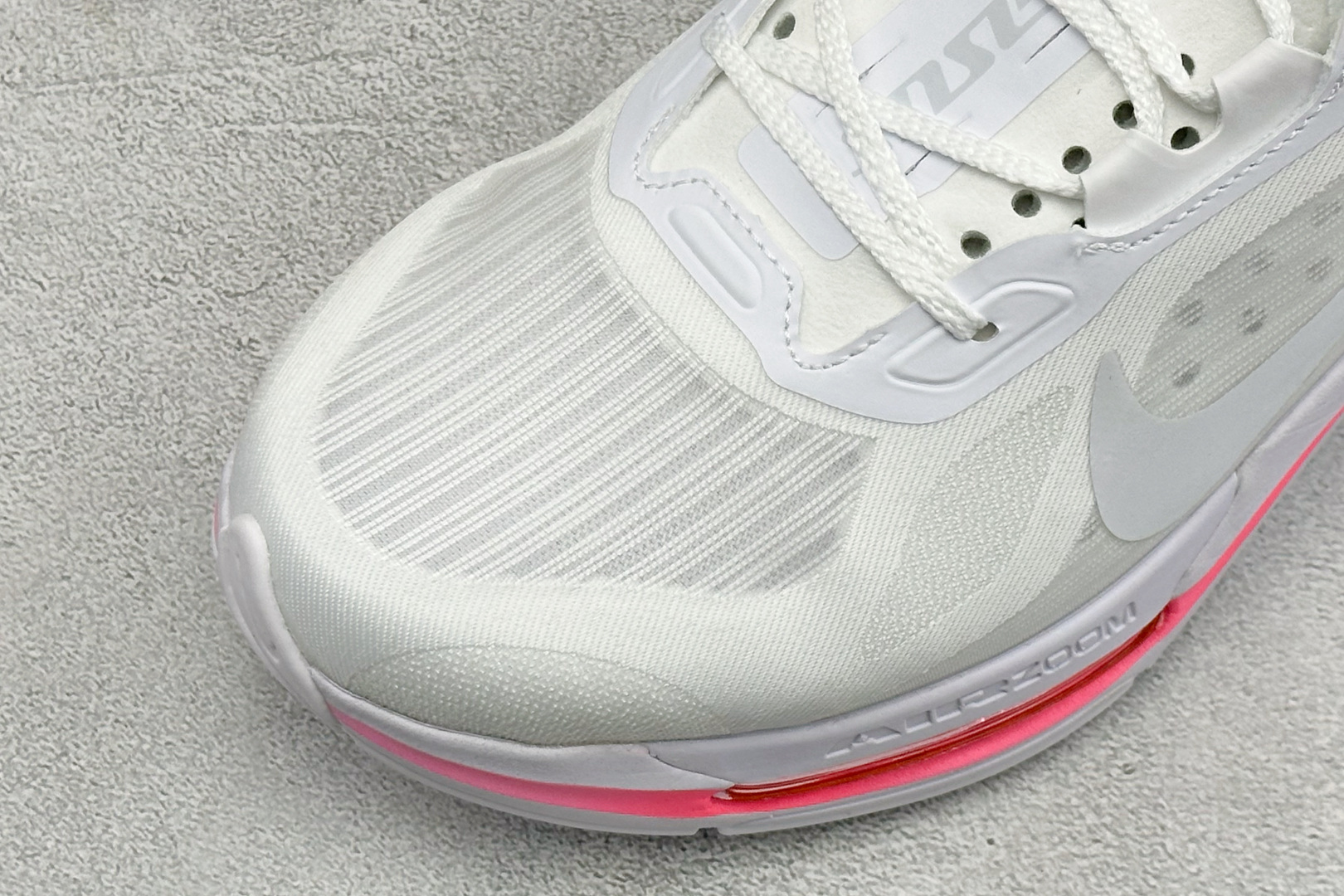 NIKE AIR ZOOM PEGASUS 42 减震防滑耐磨透气 低帮跑步鞋 兼顾迅疾外观和稳固脚感 后跟覆面和中足动 NIKE AIR ZOOM PEGASUS 42 减震防滑耐磨透气 低帮跑步鞋 兼顾迅疾外观和稳固脚感 后跟覆面和中足动