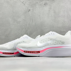 NIKE AIR ZOOM PEGASUS 42 减震防滑耐磨透气 低帮跑步鞋 兼顾迅疾外观和稳固脚感 后跟覆面和中足动 NIKE AIR ZOOM PEGASUS 42 减震防滑耐磨透气 低帮跑步鞋 兼顾迅疾外观和稳固脚感 后跟覆面和中足动