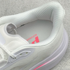 NIKE AIR ZOOM PEGASUS 42 减震防滑耐磨透气 低帮跑步鞋 兼顾迅疾外观和稳固脚感 后跟覆面和中足动 NIKE AIR ZOOM PEGASUS 42 减震防滑耐磨透气 低帮跑步鞋 兼顾迅疾外观和稳固脚感 后跟覆面和中足动