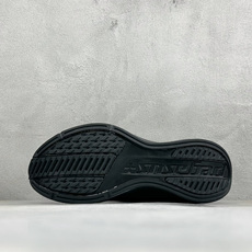 NIKE AIR ZOOM PEGASUS 42 减震防滑耐磨透气 低帮跑步鞋 兼顾迅疾外观和稳固脚感 后跟覆面和中足动 NIKE AIR ZOOM PEGASUS 42 减震防滑耐磨透气 低帮跑步鞋 兼顾迅疾外观和稳固脚感 后跟覆面和中足动