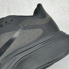 NIKE AIR ZOOM PEGASUS 42 减震防滑耐磨透气 低帮跑步鞋 兼顾迅疾外观和稳固脚感 后跟覆面和中足动 NIKE AIR ZOOM PEGASUS 42 减震防滑耐磨透气 低帮跑步鞋 兼顾迅疾外观和稳固脚感 后跟覆面和中足动
