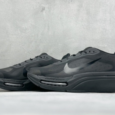 NIKE AIR ZOOM PEGASUS 42 减震防滑耐磨透气 低帮跑步鞋 兼顾迅疾外观和稳固脚感 后跟覆面和中足动 NIKE AIR ZOOM PEGASUS 42 减震防滑耐磨透气 低帮跑步鞋 兼顾迅疾外观和稳固脚感 后跟覆面和中足动