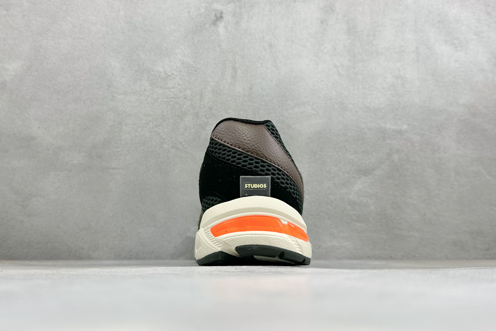 福利特价 YD版ASICS GEL-1130 亚瑟士复古减震透气运动休闲跑鞋 货号: 1201A924-300 