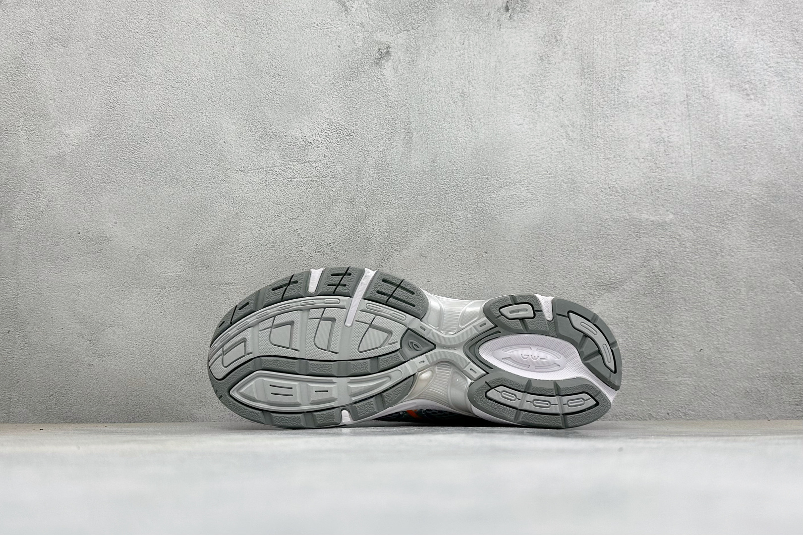 福利特价 YD版ASICS GEL-1130 亚瑟士复古减震透气运动休闲跑鞋 货号: 1203A609-020 