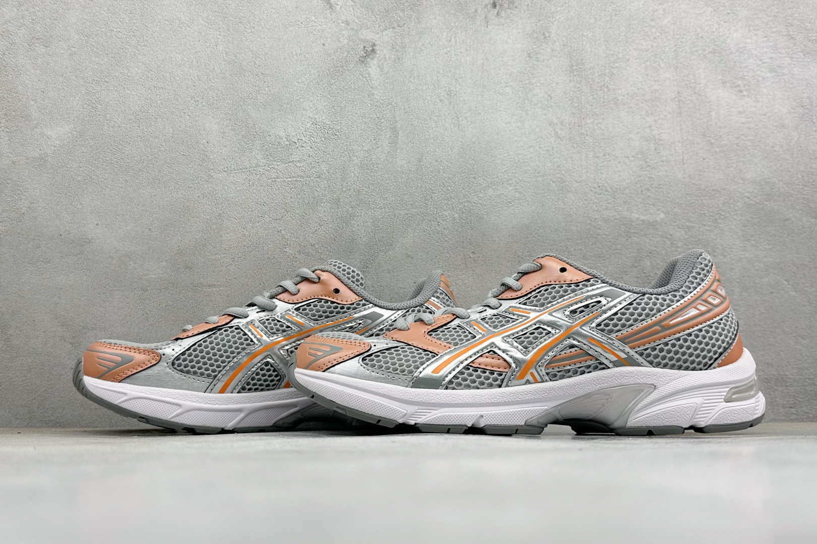福利特价 YD版ASICS GEL-1130 亚瑟士复古减震透气运动休闲跑鞋 货号: 1203A609-020 