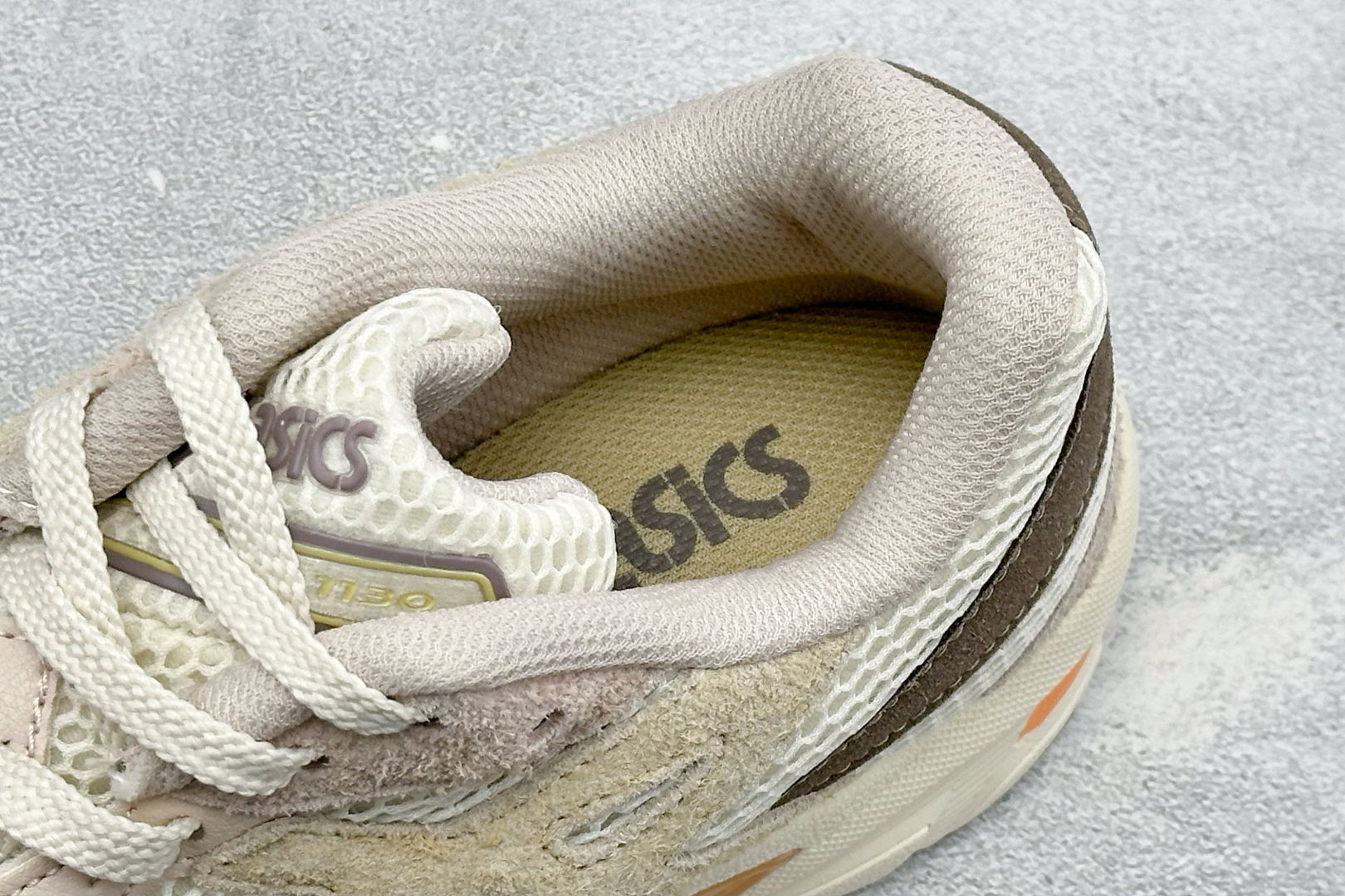 福利特价 YD版ASICS GEL-1130 亚瑟士复古减震透气运动休闲跑鞋 货号: 1201A982-200 