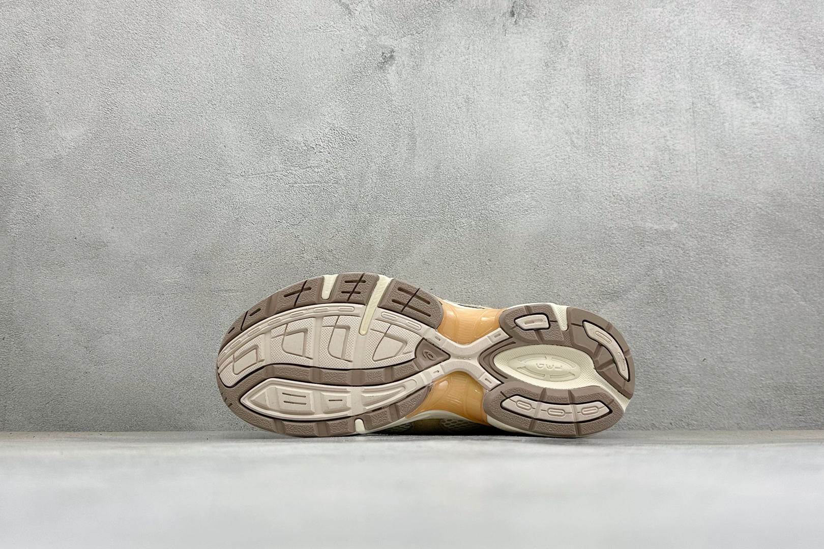 福利特价 YD版ASICS GEL-1130 亚瑟士复古减震透气运动休闲跑鞋 货号: 1201A982-200 