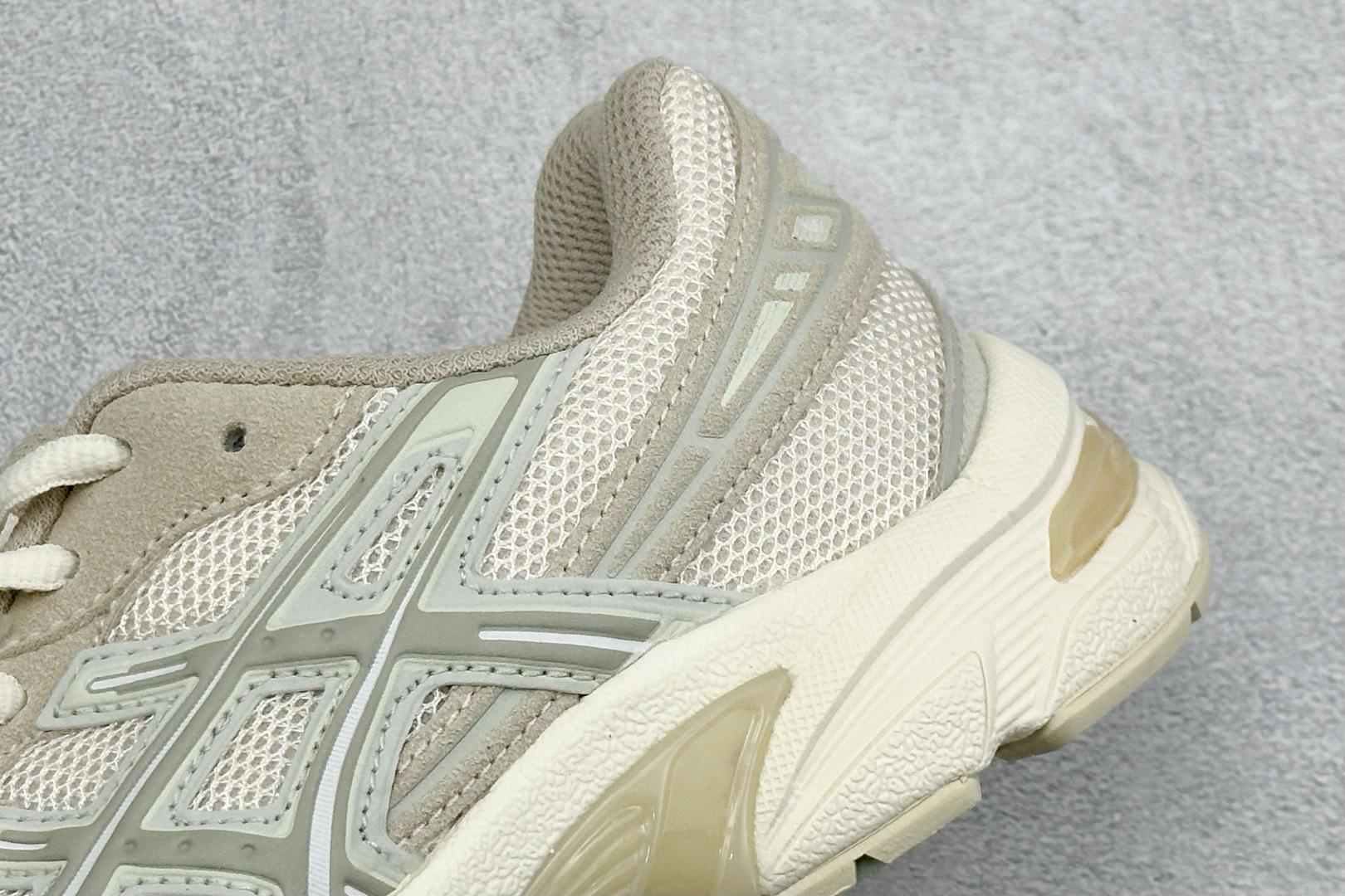 福利特价 YD版ASICS GEL-1130 亚瑟士复古减震透气运动休闲跑鞋 货号: 1201A982-200 