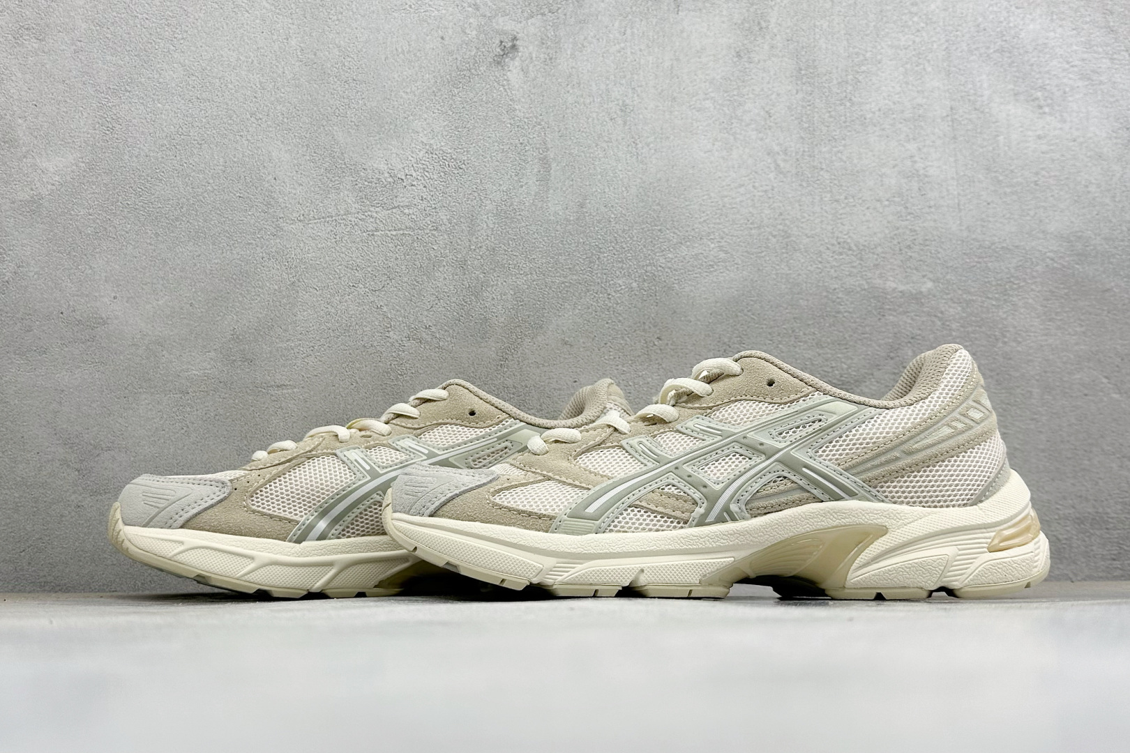 福利特价 YD版ASICS GEL-1130 亚瑟士复古减震透气运动休闲跑鞋 货号: 1201A982-200 