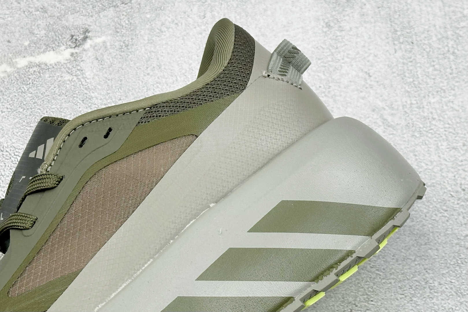 JF版Adidas Hyperboost Atr M 舒适贴合回弹跑步鞋 货号：IH9505 尺码：36-45没半码 