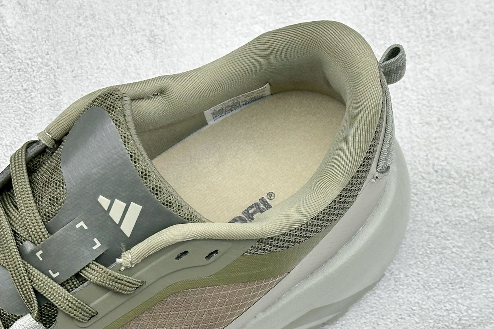JF版Adidas Hyperboost Atr M 舒适贴合回弹跑步鞋 货号：IH9505 尺码：36-45没半码 