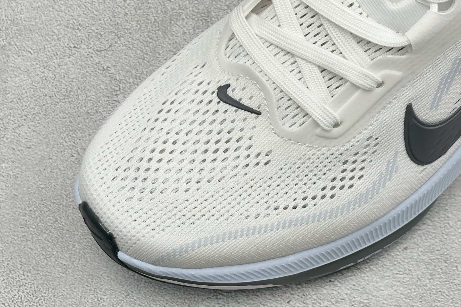 XM版NK Air Zoom Pegasus 42代 耐磨防滑运动跑步鞋 高端零售专供 内置Zoom气垫 鞋盒钢印 原厂