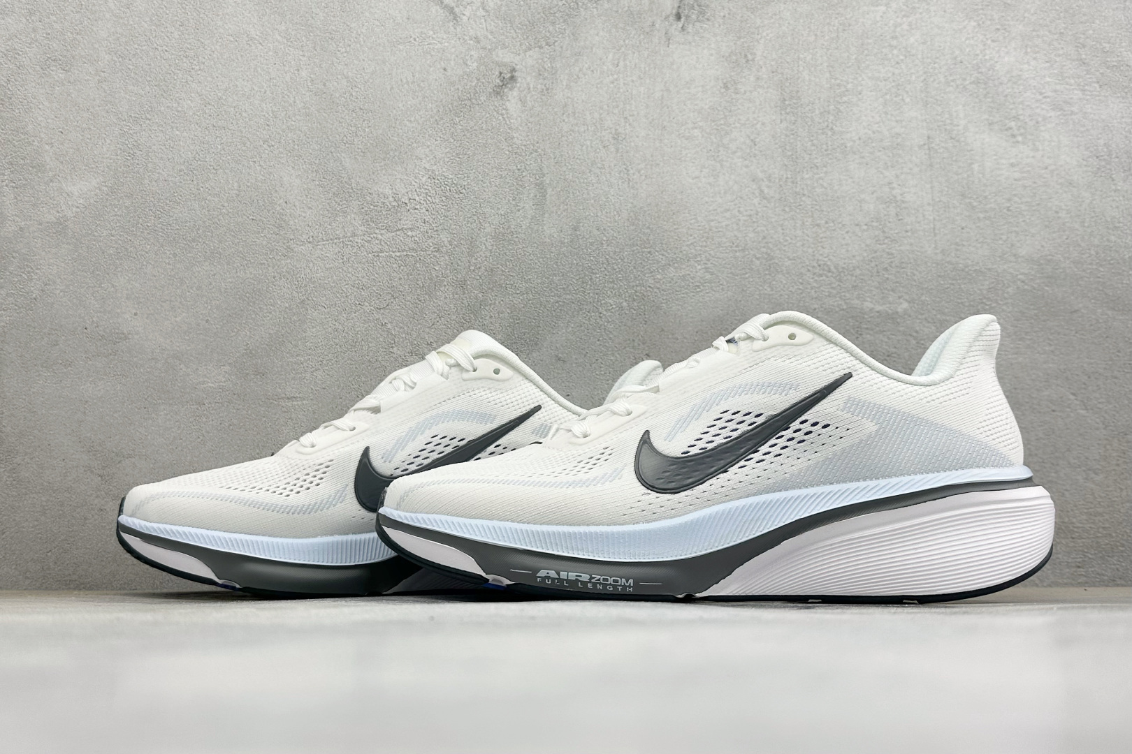 XM版NK Air Zoom Pegasus 42代 耐磨防滑运动跑步鞋 高端零售专供 内置Zoom气垫 鞋盒钢印 原厂