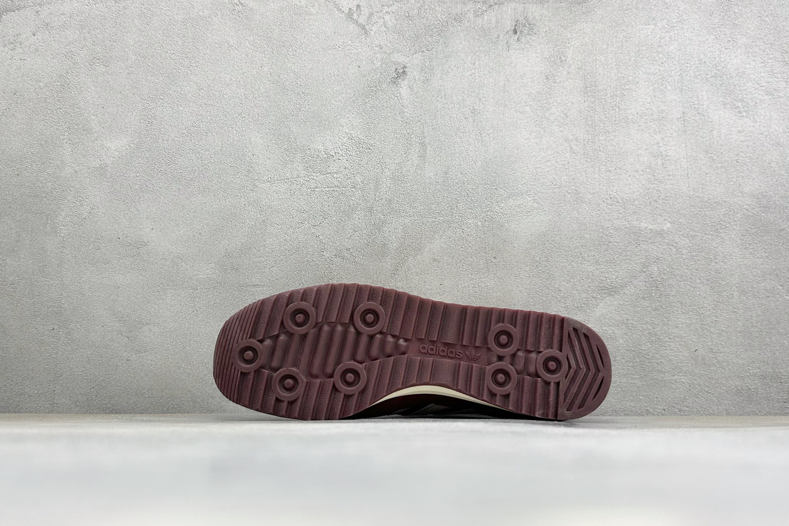 ML版AD Originals SL 72 RS 休闲防滑耐磨低帮板鞋 经典低帮设计和橡胶外底,采用舒爽尼龙鞋面,绒面革 ML版AD Originals SL 72 RS 休闲防滑耐磨低帮板鞋 经典低帮设计和橡胶外底,采用舒爽尼龙鞋面,绒面革
